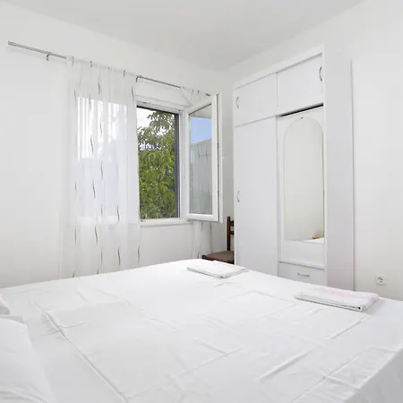 4322a Apartment *